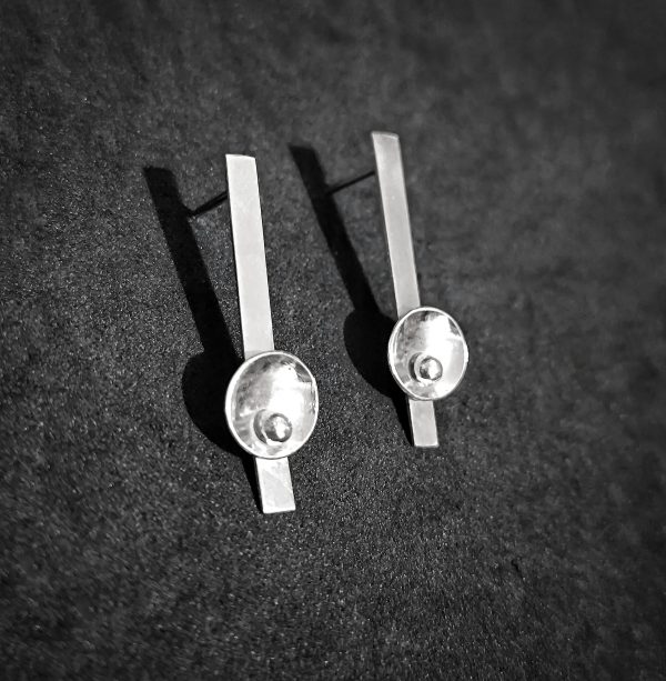 Silver stud earrings - Image 2