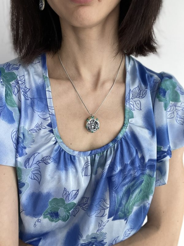 Hand Painted Pebble Jewelry Set ''Roses'' - Image 4