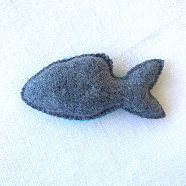 Adorable Seabream Magnet. Handmade fish magnet. - Image 4
