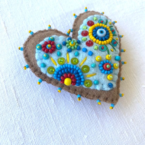 Colorful heart magnet. - Image 3