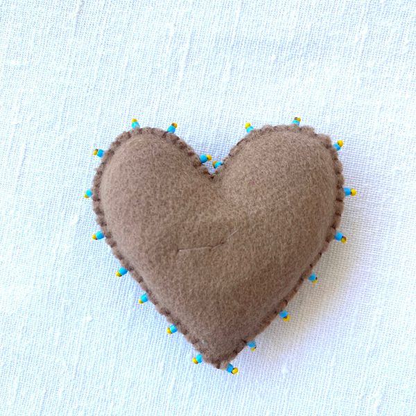 Colorful heart magnet. - Image 4