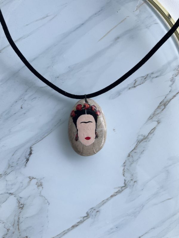 Hand Painted Pebble Necklace "Frida"