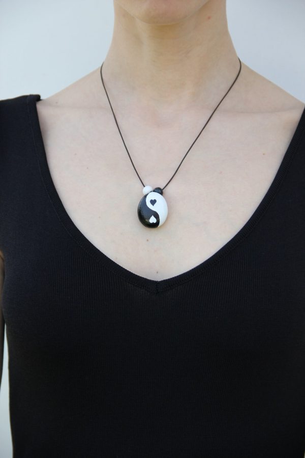 Hand Painted Pebble Necklace "Yin and Yang" - Image 6