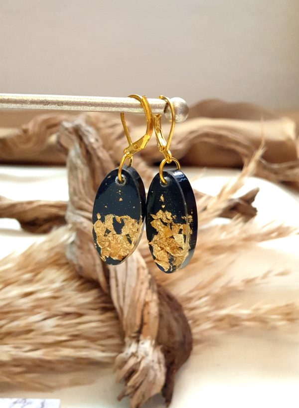 Black Necklace with Golden Leaves and Earrings Set - Image 2