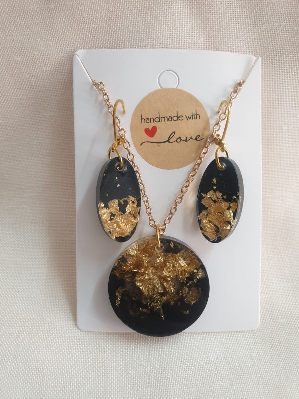Black Necklace with Golden Leaves and Earrings Set - Image 3