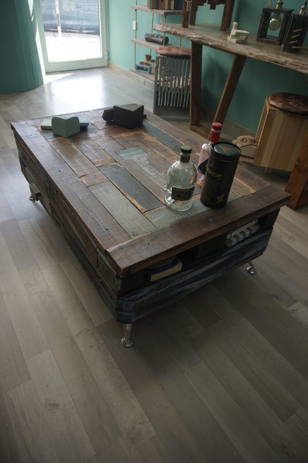 Handmade, quality, unique Euro pallet coffee table - Image 8
