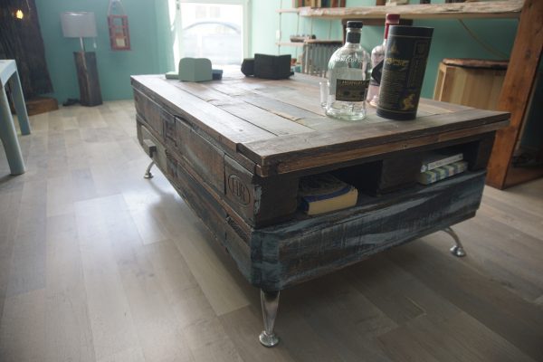 Handmade, quality, unique Euro pallet coffee table - Image 9