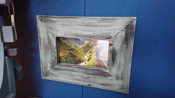 Old style rustic rectangle photo frame - Image 8