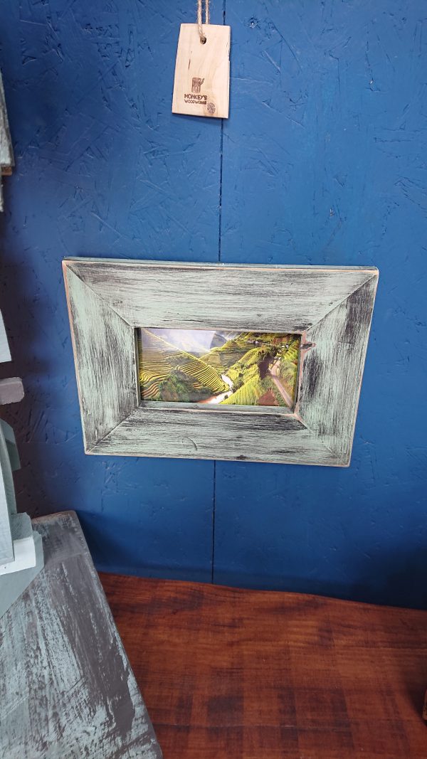 Old style rustic rectangle photo frame - Image 5