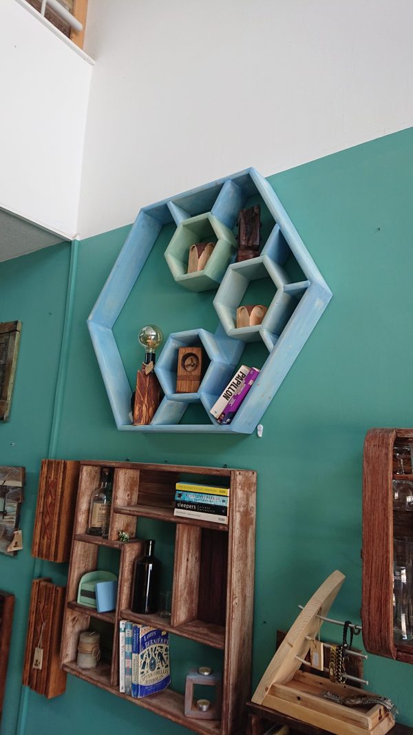 Decorative hexagon shelf unit - Image 2