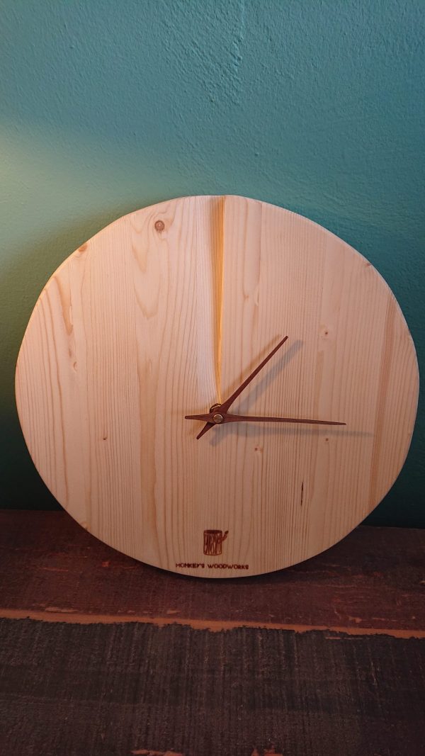 Natural, circular fir wood, minimalist wall clock - Image 2