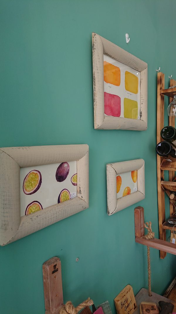 Repurposed old wood photo frames - Image 2
