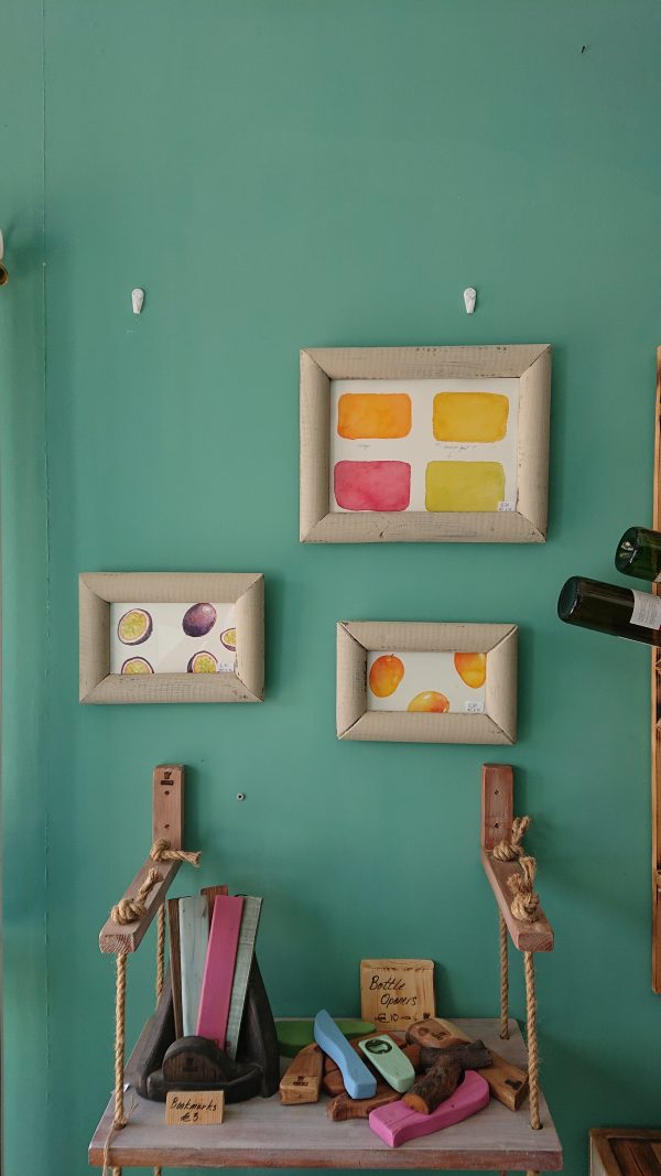 Repurposed old wood photo frames - Image 7