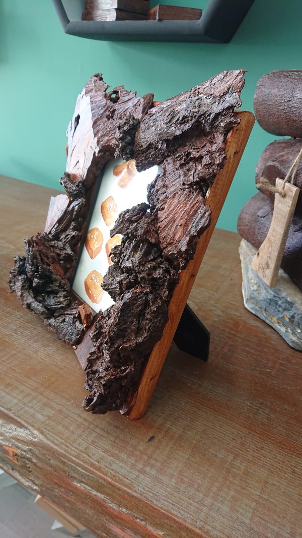 Recrafted, olive branch offcut photo frame - Image 6
