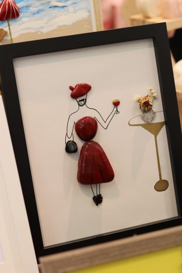 Framed Pebble Picture "The Lady In Red" - Image 4