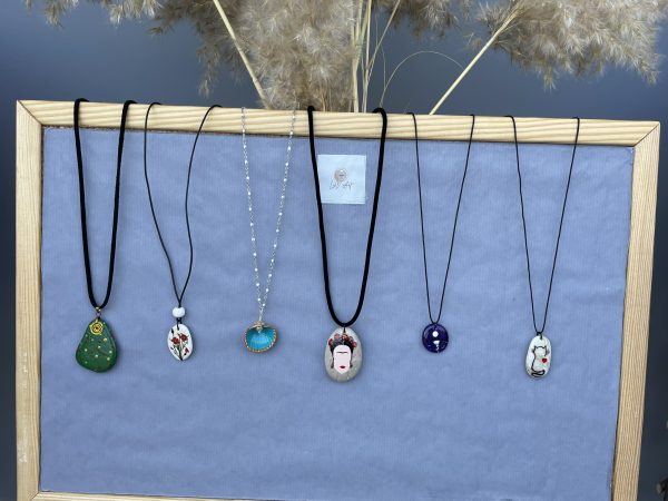 Hand Painted Pebble Necklace "Frida" - Image 13