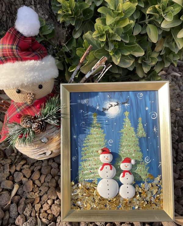 Christmas Themed Pebble Frame (Preorder) - Image 14