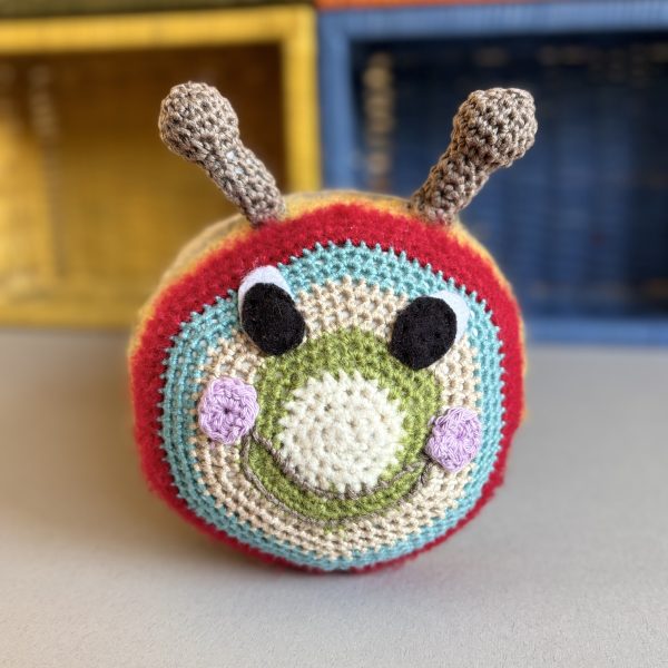 Clio the Caterpillar - Image 3