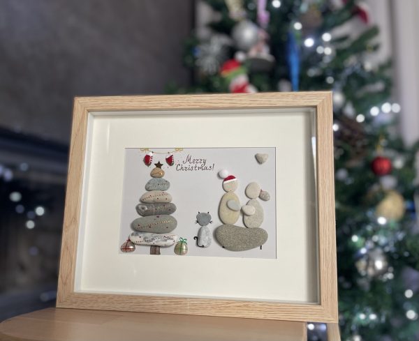 Christmas Themed Pebble Frame (Preorder) - Image 2