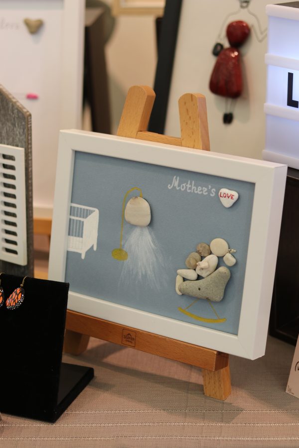 Framed Pebble Picture "Mother..." - Image 2