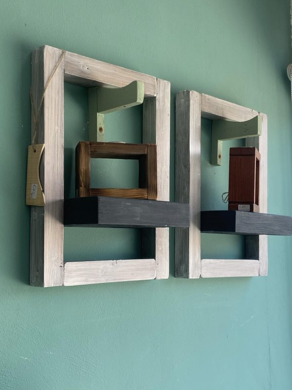 Art wall shelves (pair)