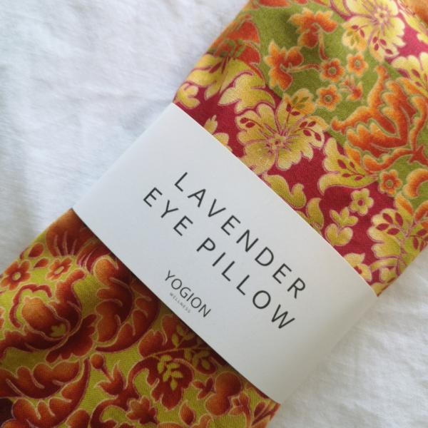 Lavender-eye-pillow-damask-striped