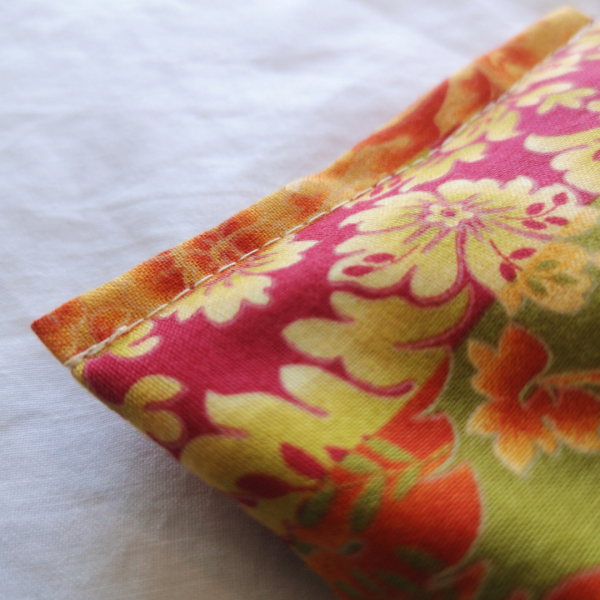 Lavender-eye-pillow-damask-striped