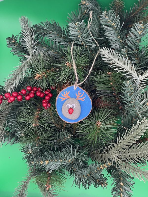 Pebble Ornaments On Wood Slices - Image 6