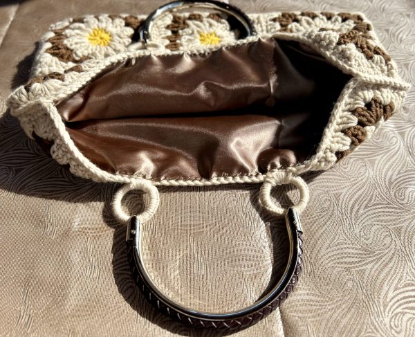 Granny square bag brown - Image 4