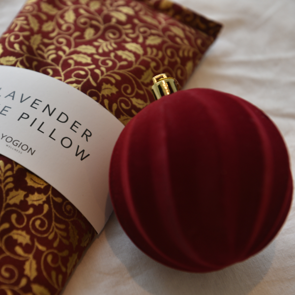 yogion Lavender eye pillow Christmas gold mistletoe
