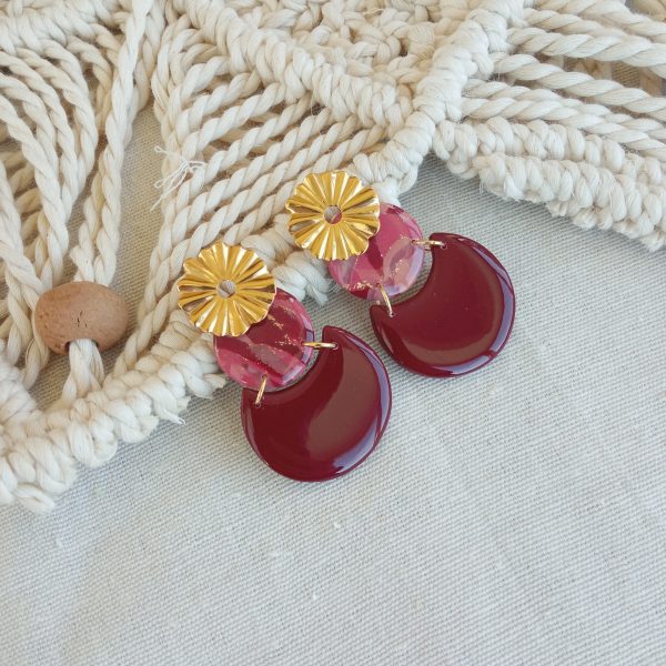 Marbled burgundy statement earrings