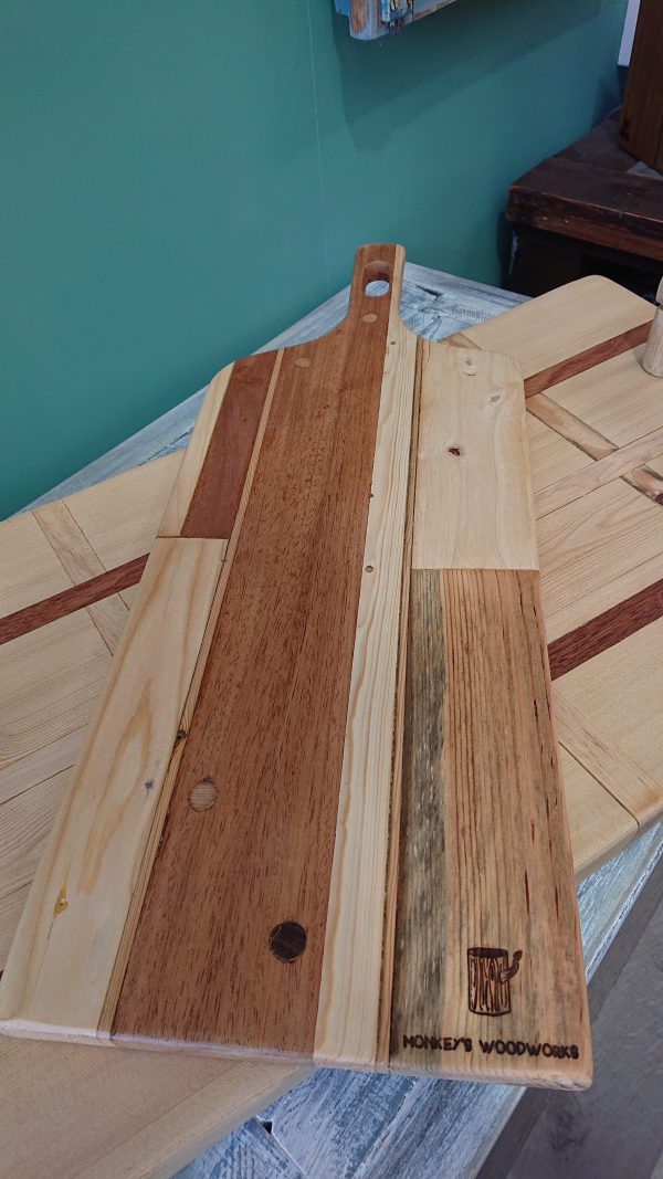 Unique multi-wood serving board - Image 3