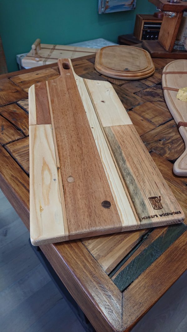 Unique multi-wood serving board - Image 2