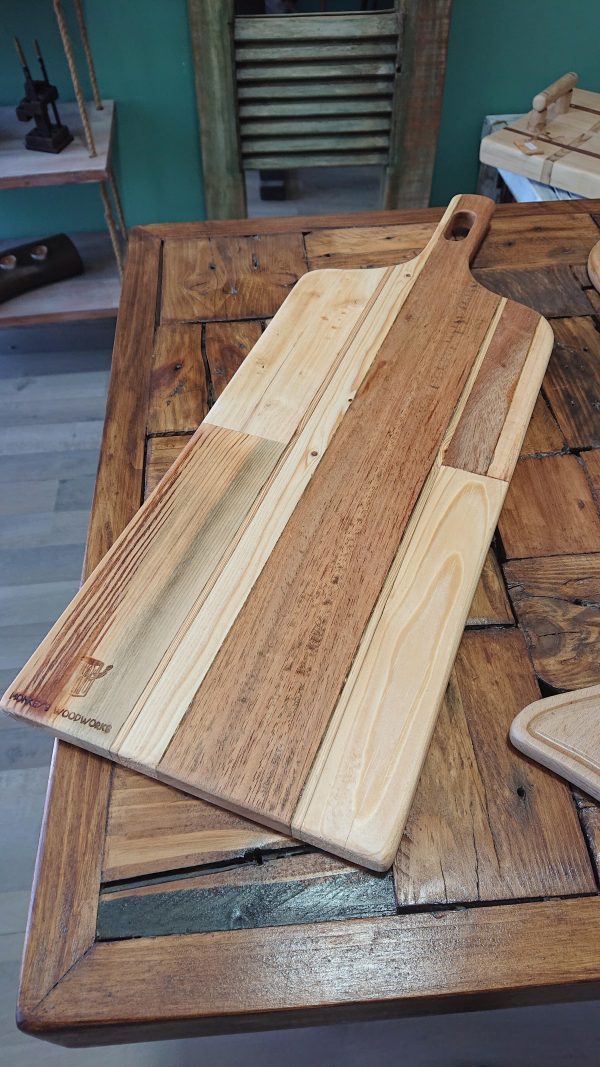Unique multi-wood serving board - Image 8