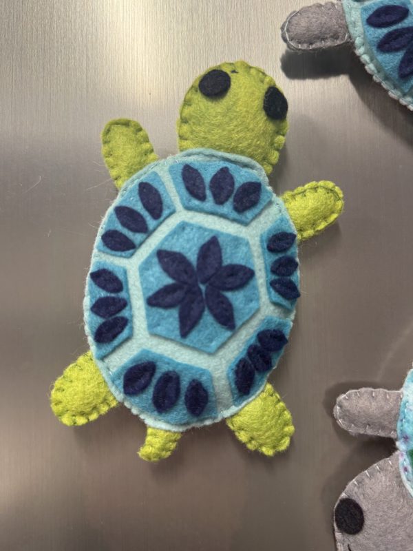 Felt Sea Turtle Magnet - 3 colours to choose from