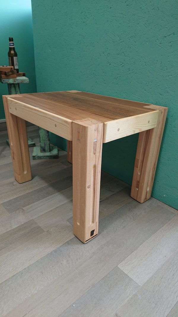 Repurposed mahogany and hardwood coffee table - Image 10