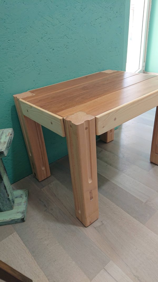Repurposed mahogany and hardwood coffee table - Image 4