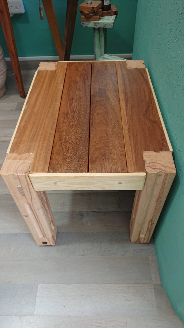 Repurposed mahogany and hardwood coffee table - Image 6