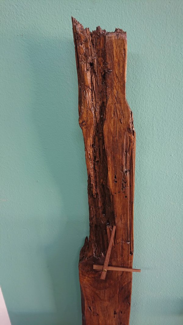 Natural, driftwood wall clock with shelf - Image 5