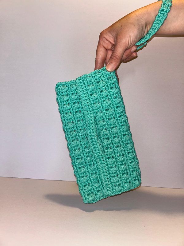 Clutch - Image 3