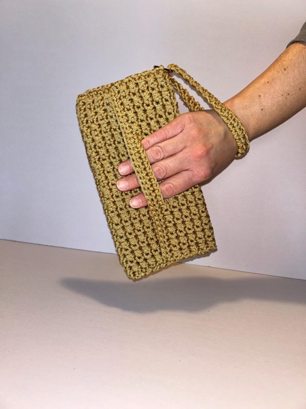 Clutch - Image 3