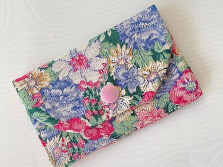blue flowers top
