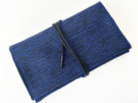 blue tobacco pouch top