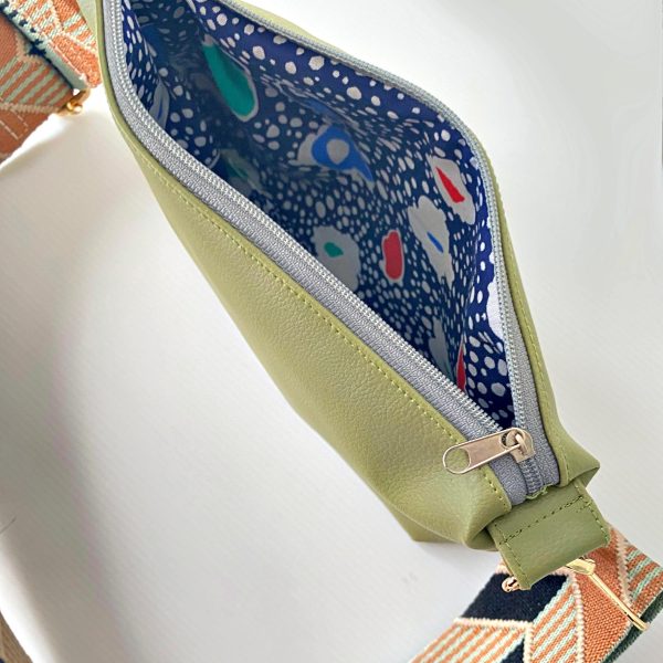 Green Messenger Bag With Chevrons Strap inside