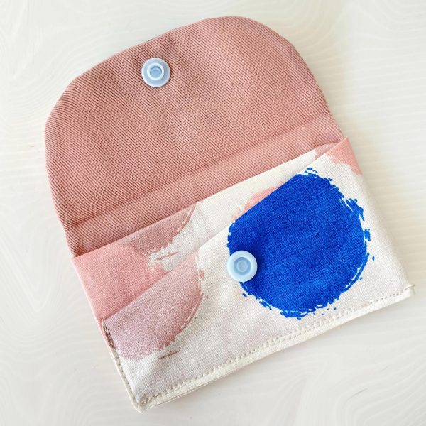 pink and blue circles inside