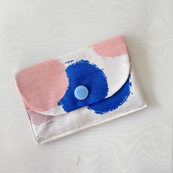 pink and blue circles