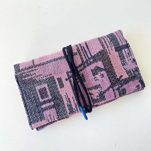 purple tobacco pouch top