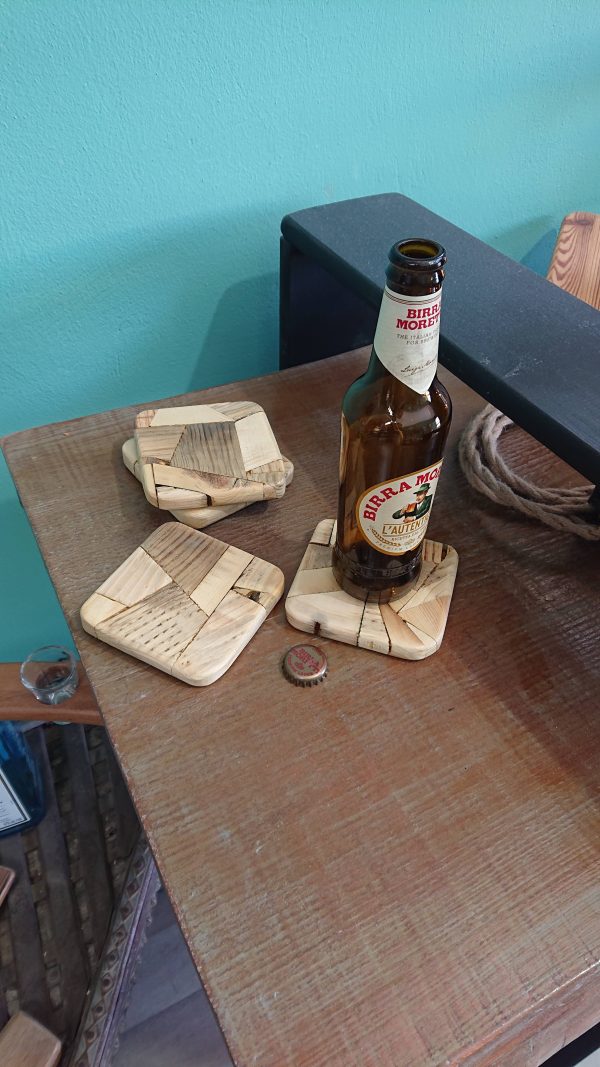 Set of 4 Handmade high-quality wood coasters - Image 4