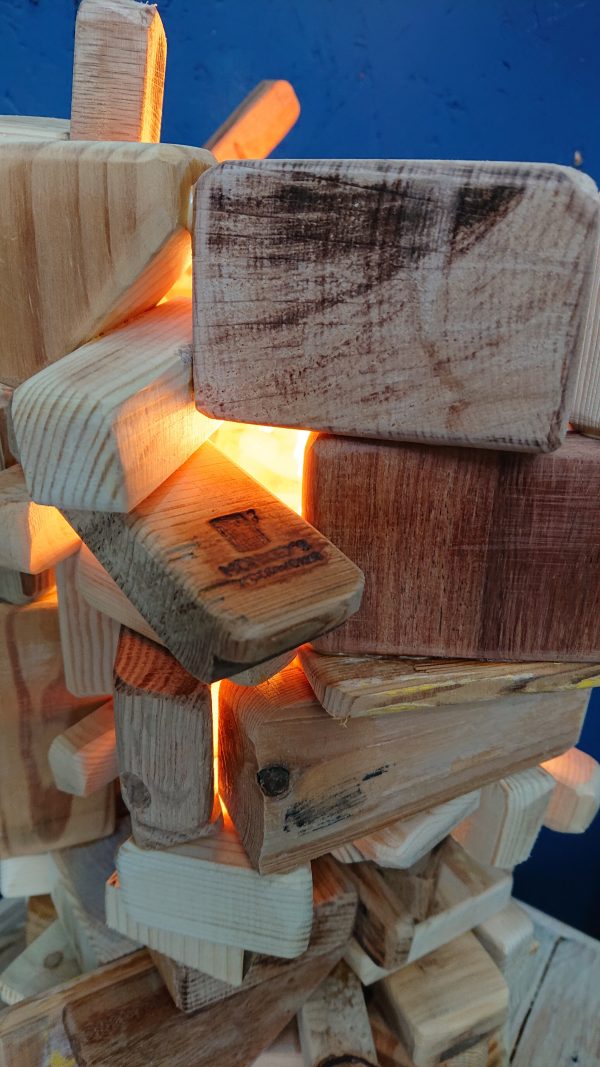 Unique, stacked, multi-wood table lamp - Image 9
