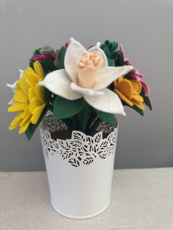 Romantic Felt Flower Pot - Image 4